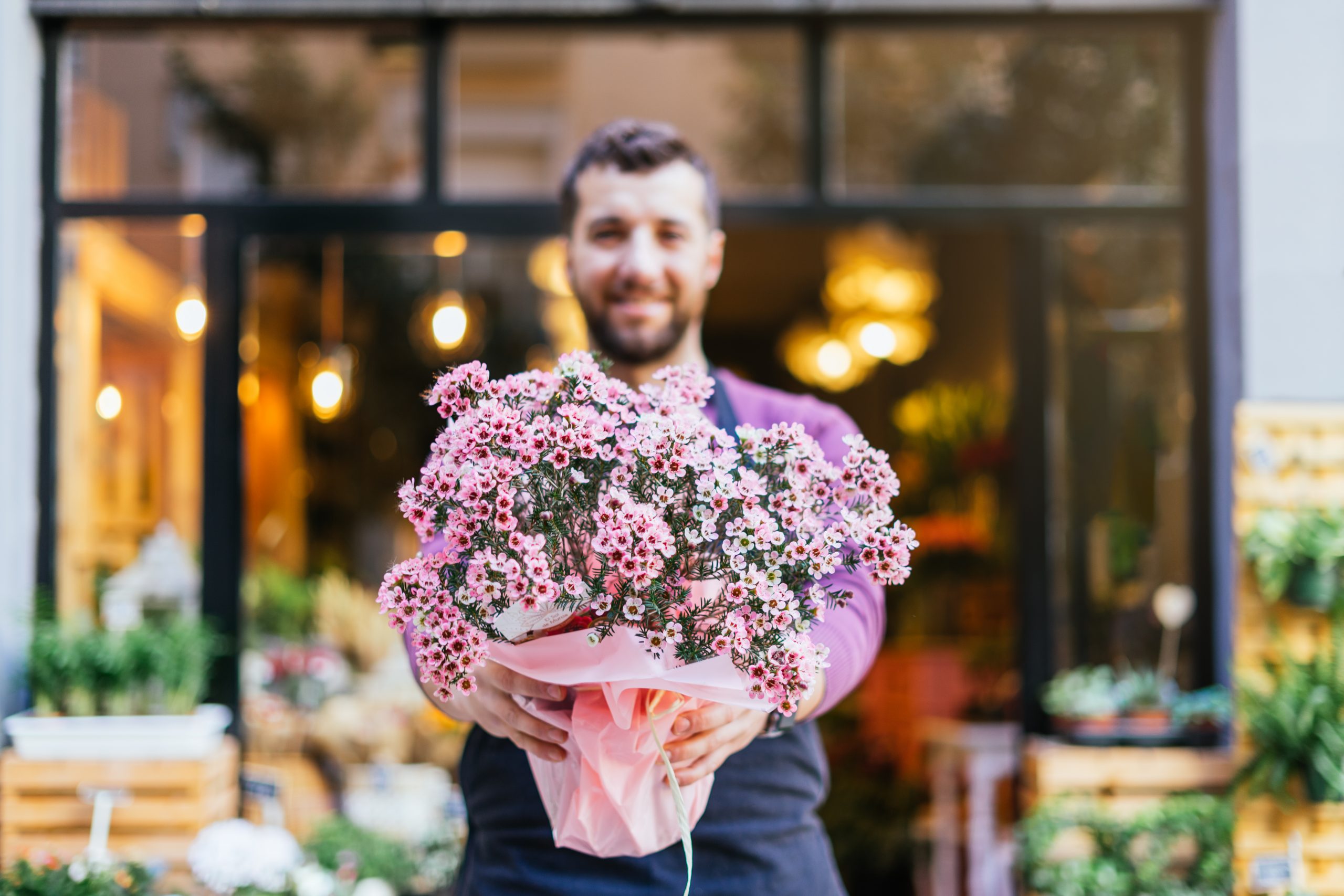 Ramos de flores para cumpleaños en Granada